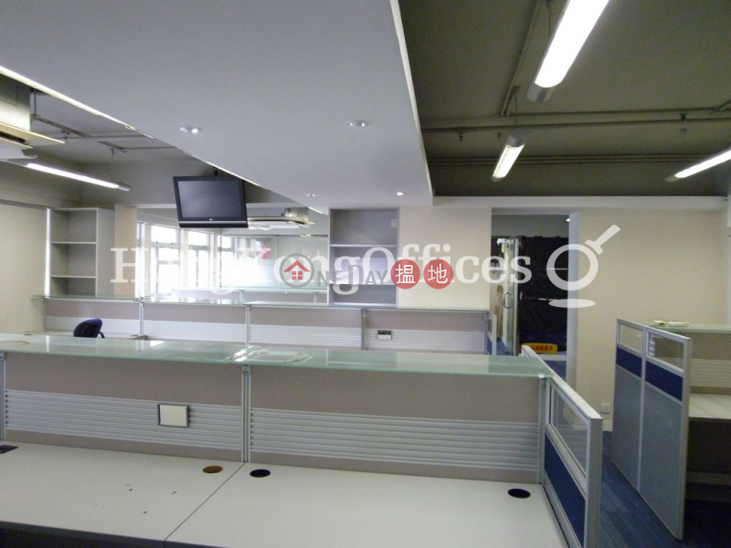 HK$ 63,258/ month Man Hing Commercial Building | Central District | Office Unit for Rent at Man Hing Commercial Building