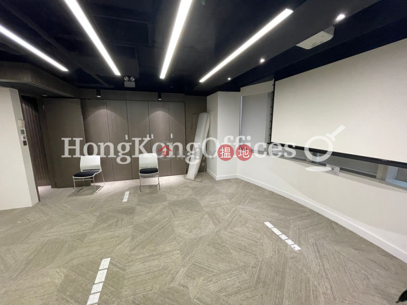 HK$ 57,300/ month | 1 Lyndhurst Tower Central District Office Unit for Rent at 1 Lyndhurst Tower