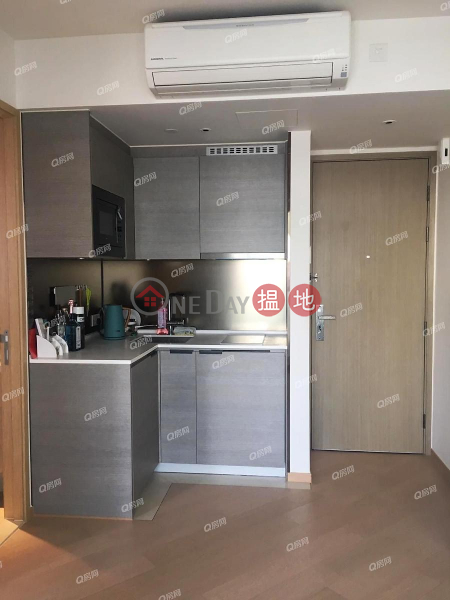 Upper East | 1 bedroom Mid Floor Flat for Sale | Upper East 環海．東岸 Sales Listings