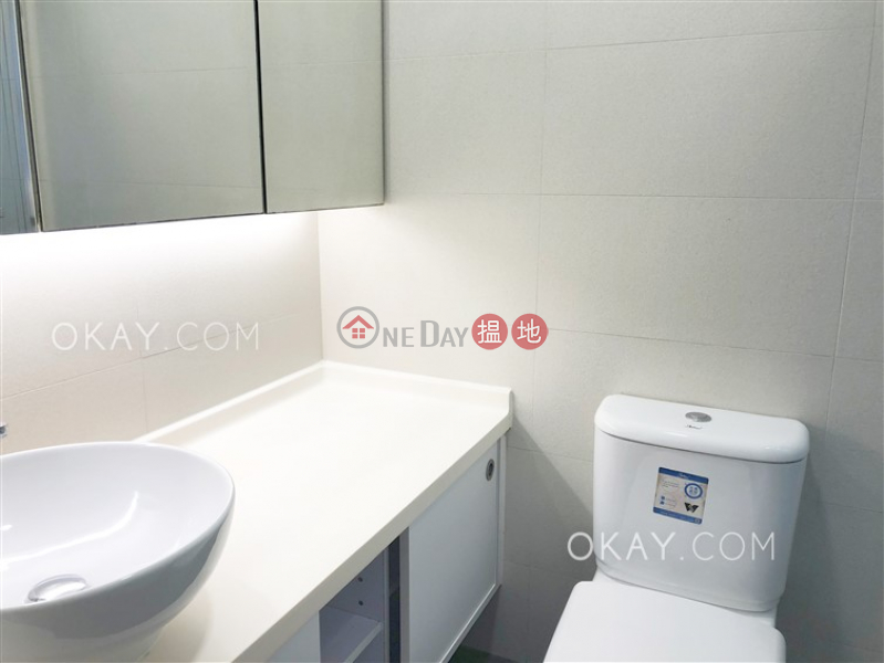 HK$ 34,000/ 月-鳳凰閣 2座灣仔區-3房2廁,實用率高,露台鳳凰閣 2座出租單位