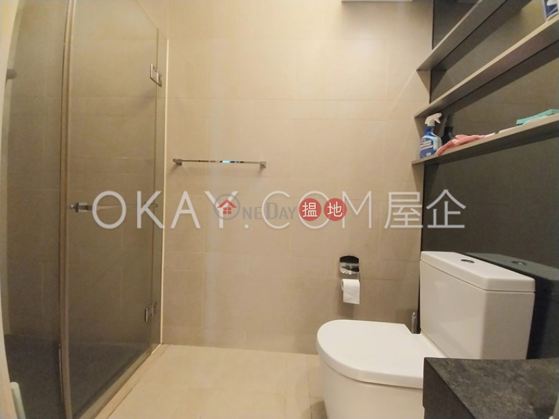 HK$ 7.77M | J Residence Wan Chai District | Tasteful 1 bedroom on high floor with balcony | For Sale