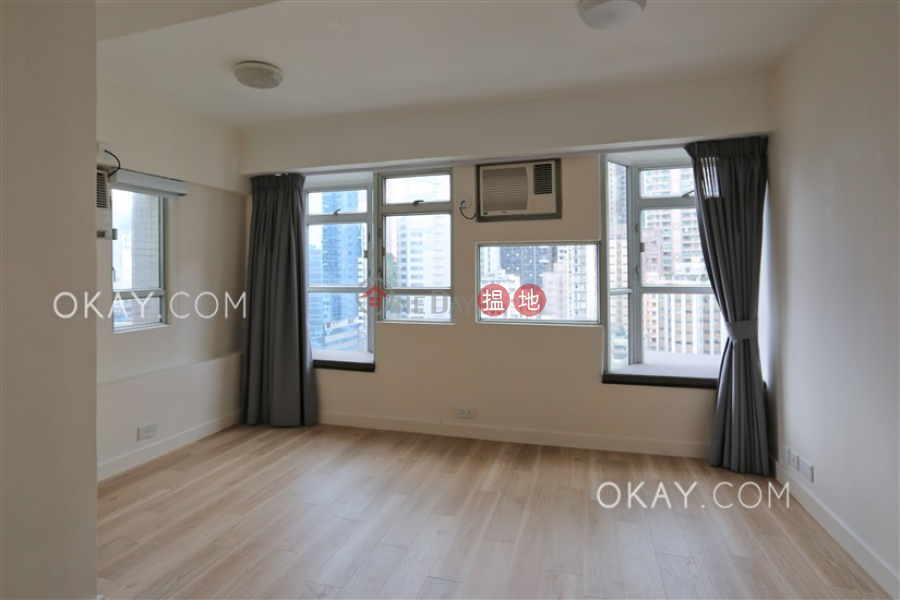 Tasteful 2 bedroom on high floor with rooftop & balcony | Rental | 23 Hollywood Road | Central District Hong Kong, Rental HK$ 36,000/ month