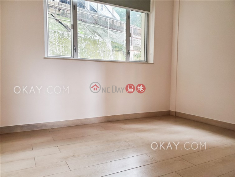 Nicely kept 3 bedroom with balcony | Rental | 63 Macdonnell Road 麥當勞道63號 Rental Listings