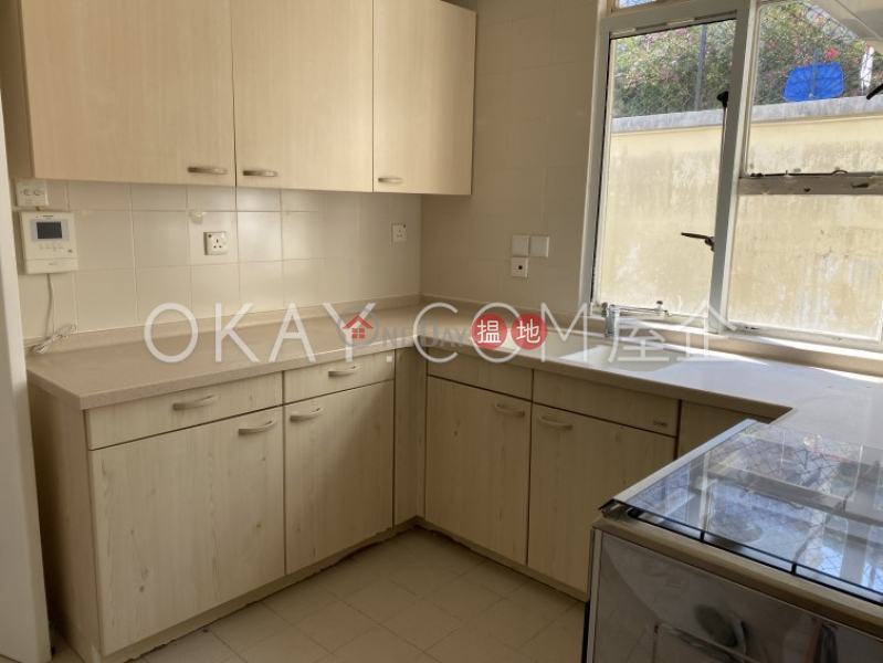 HK$ 103,000/ month Tai Tam Crescent | Southern District, Rare 3 bedroom on high floor with rooftop & terrace | Rental