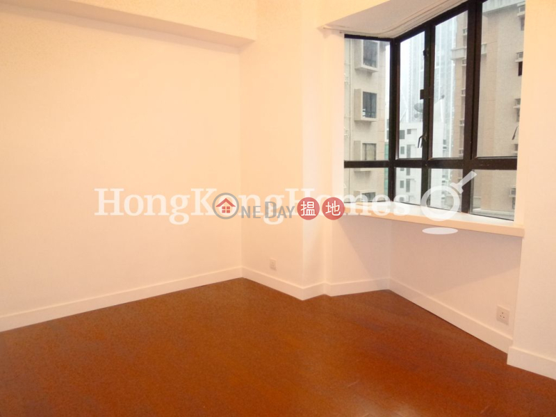 3 Bedroom Family Unit for Rent at Robinson Heights, 8 Robinson Road | Western District | Hong Kong Rental HK$ 40,000/ month