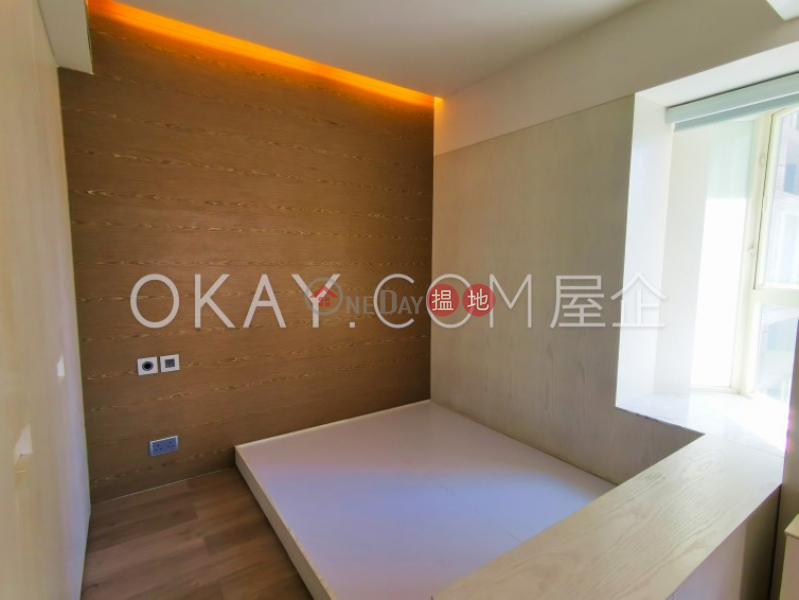 Generous 1 bedroom on high floor with balcony | Rental | Centrestage 聚賢居 Rental Listings