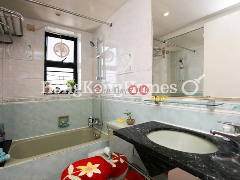 Property Search Hong Kong | OneDay | Residential Rental Listings, 3 Bedroom Family Unit for Rent at Royal Court