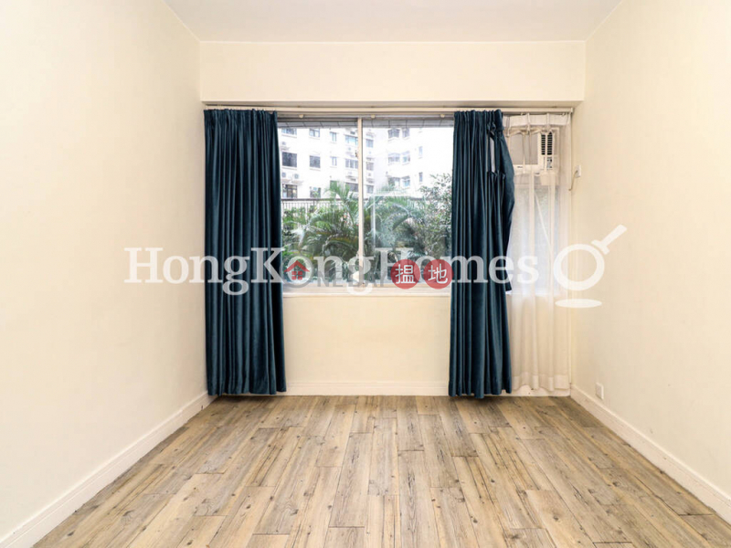 3 Bedroom Family Unit for Rent at Conway Mansion, 29 Conduit Road | Western District Hong Kong Rental HK$ 52,000/ month