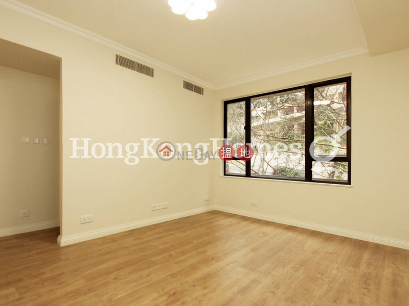 Property Search Hong Kong | OneDay | Residential Rental Listings | 3 Bedroom Family Unit for Rent at Chung Tak Mansion