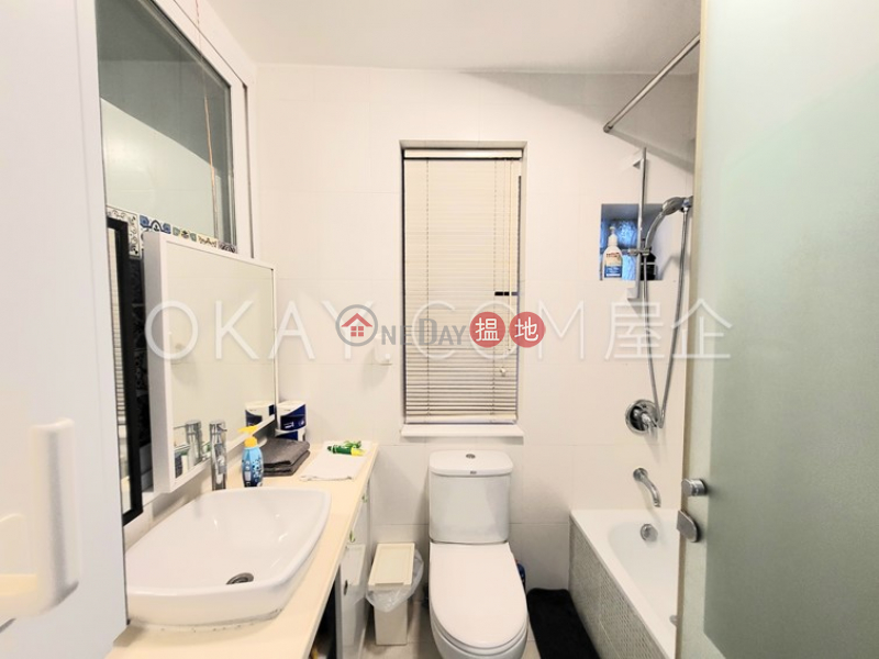 Practical 2 bedroom with sea views & balcony | For Sale | Discovery Bay, Phase 5 Greenvale Village, Greenburg Court (Block 2) 愉景灣 5期頤峰 韶山閣(2座) Sales Listings