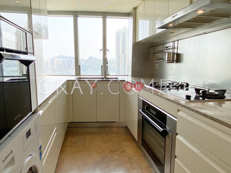 Luxurious 3 bed on high floor with sea views & balcony | Rental | Mount Parker Residences 西灣臺1號 Rental Listings