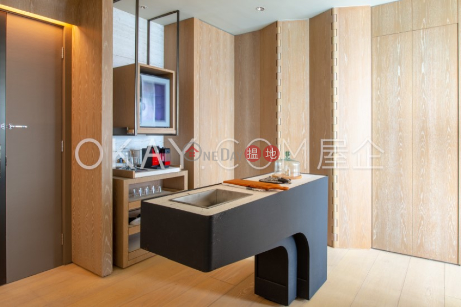 HK$ 120,000/ month | The Masterpiece | Yau Tsim Mong | Stylish 3 bedroom on high floor with harbour views | Rental