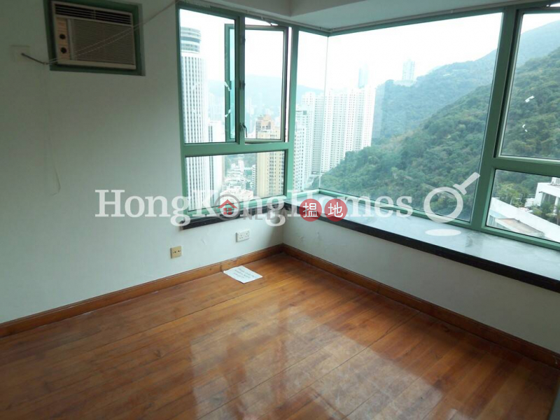 HK$ 30M Royal Court | Wan Chai District, 3 Bedroom Family Unit at Royal Court | For Sale