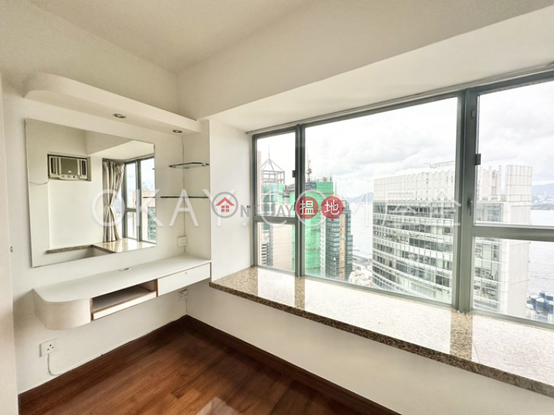 HK$ 33,800/ month | Queen\'s Terrace, Western District | Gorgeous 2 bedroom on high floor with harbour views | Rental