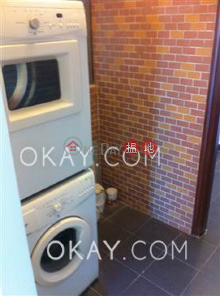 HK$ 52,000/ month Imperial Court Western District, Luxurious 3 bedroom in Mid-levels West | Rental