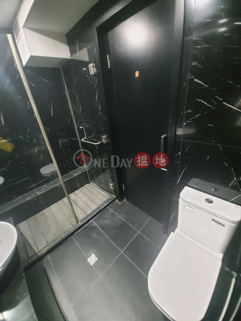TEL: 98755238 1/F, South View Building 南景樓 | Eastern District (KEVIN-0357354834)_0