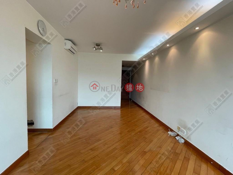 Property Search Hong Kong | OneDay | Residential, Sales Listings | Three bedrooms, one apartment, multi-purpose in SORRENTO