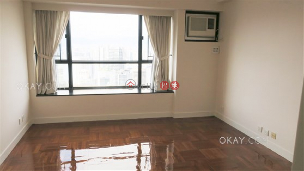 HK$ 60,000/ month | The Grand Panorama Western District Tasteful 3 bed on high floor with sea views & rooftop | Rental