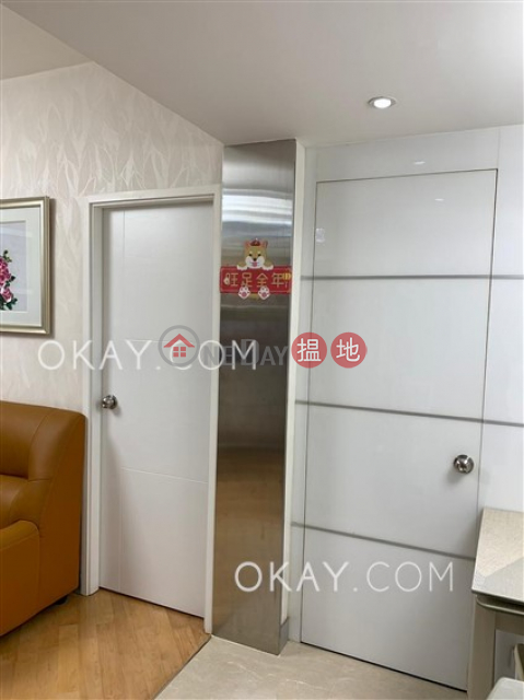 Intimate 2 bedroom in Causeway Bay | Rental|Pearl City Mansion(Pearl City Mansion)Rental Listings (OKAY-R384301)_0