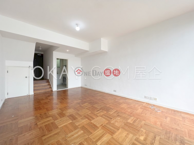 Property Search Hong Kong | OneDay | Residential, Rental Listings Tasteful house with sea views, balcony | Rental