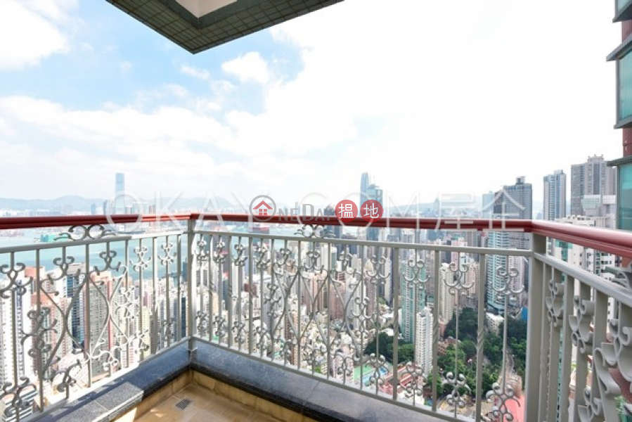 Luxurious 3 bed on high floor with harbour views | Rental | 2 Park Road 柏道2號 Rental Listings