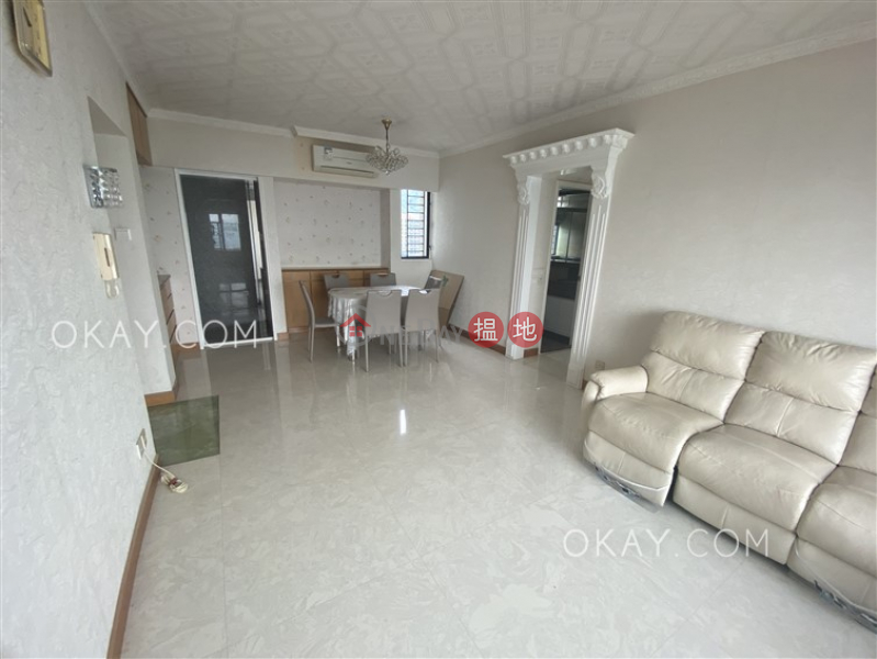 Property Search Hong Kong | OneDay | Residential | Sales Listings | Charming 3 bedroom on high floor with parking | For Sale