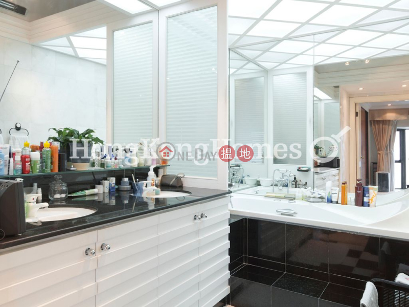 3 Bedroom Family Unit at Strawberry Hill | For Sale | 36 Plantation Road | Central District Hong Kong, Sales | HK$ 160M