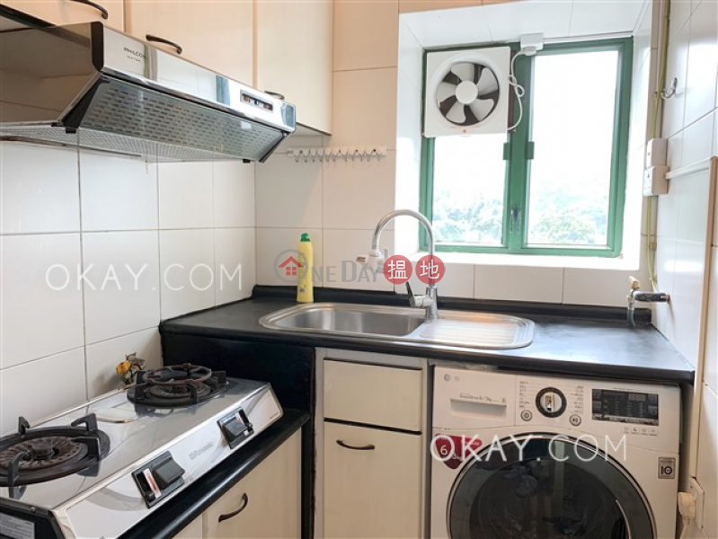 Charming 3 bedroom on high floor with parking | Rental | Monmouth Place 萬信臺 Rental Listings