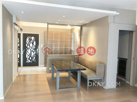 Tasteful 2 bedroom with parking | Rental, Scenecliff 承德山莊 | Western District (OKAY-R85736)_0