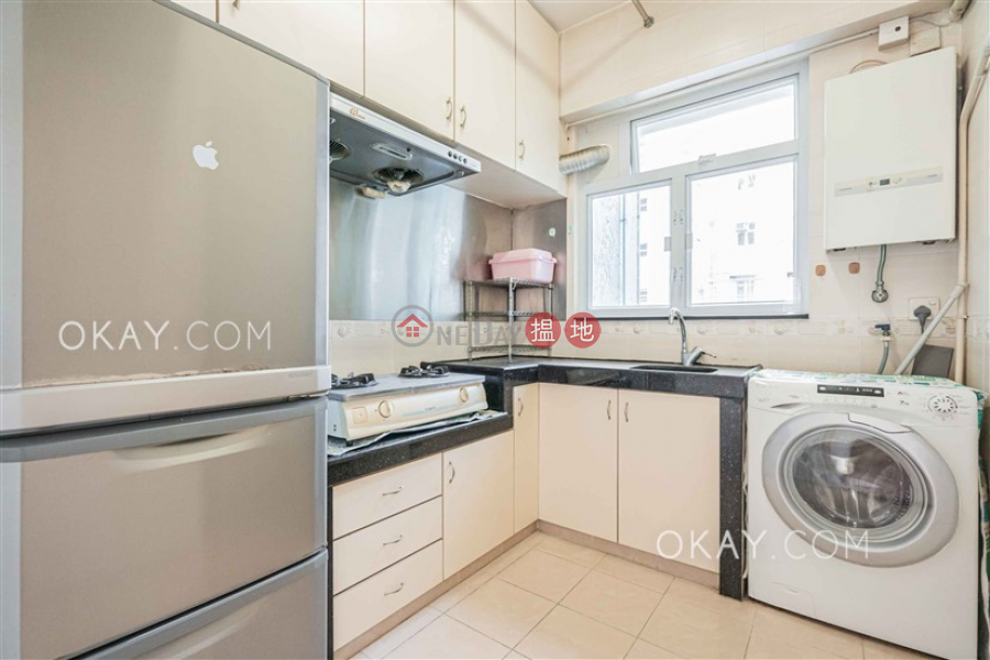 Unique 2 bedroom in Mid-levels West | For Sale | Golden Valley Mansion 金谷大廈 Sales Listings