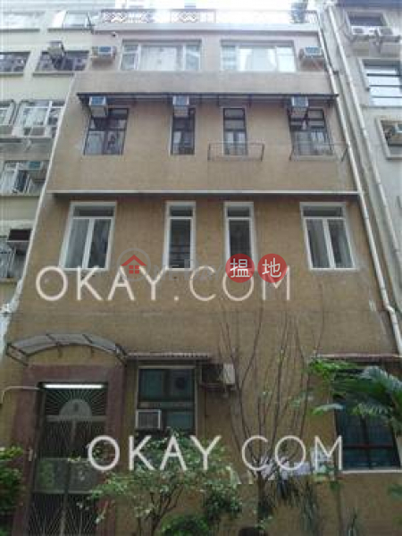 Property Search Hong Kong | OneDay | Residential, Rental Listings | Gorgeous 2 bedroom in Mid-levels West | Rental