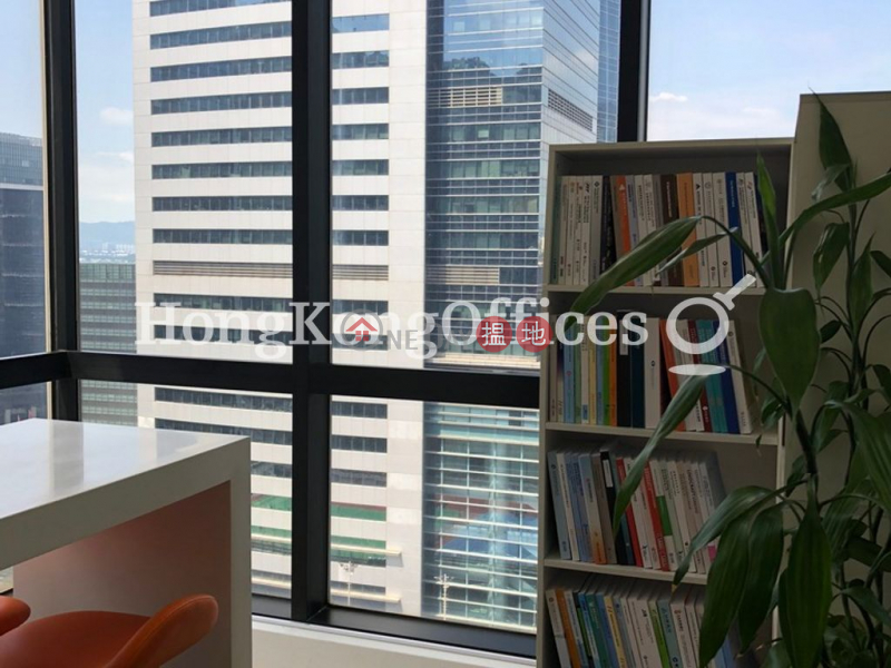 中港大廈-高層-寫字樓/工商樓盤|出租樓盤HK$ 55,794/ 月