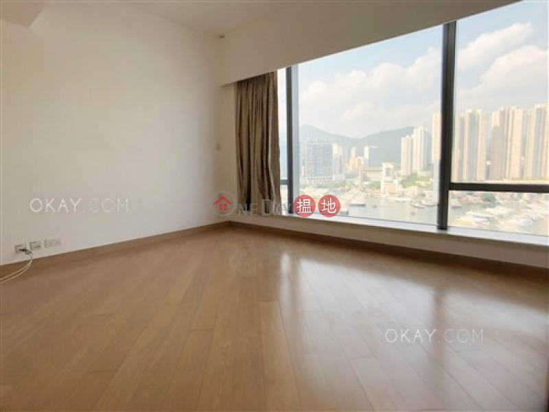 Luxurious 2 bedroom with balcony & parking | For Sale | Larvotto 南灣 Sales Listings