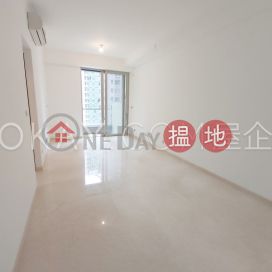Rare 2 bedroom with terrace | Rental