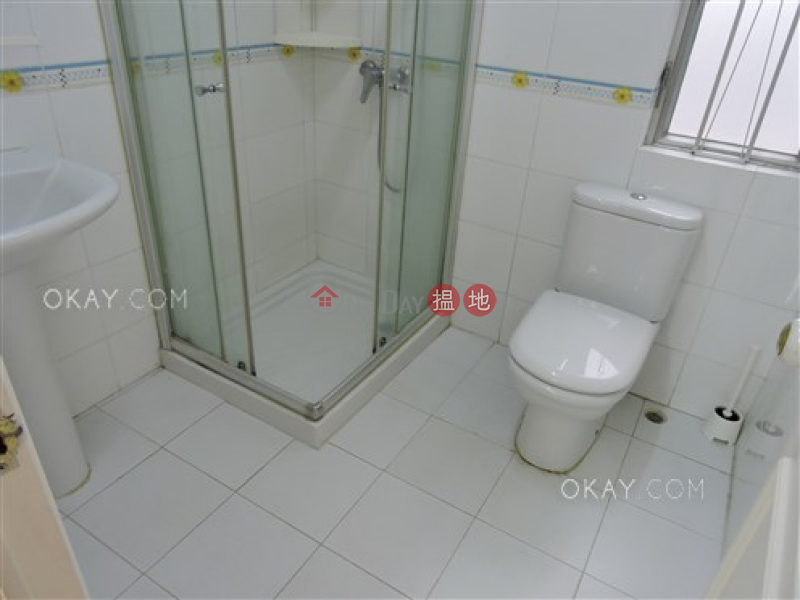 HK$ 26,000/ month | Gartside Building | Wong Tai Sin District | Generous 3 bedroom on high floor | Rental