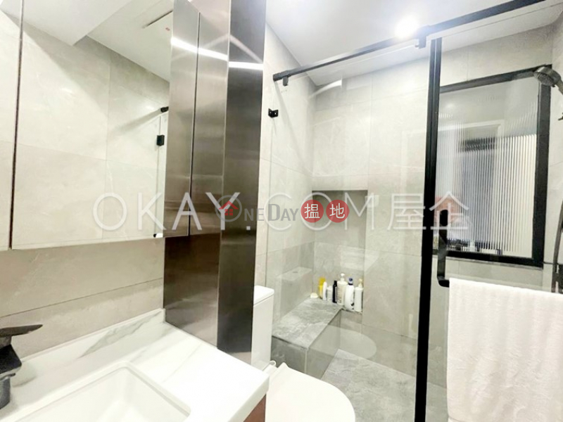 HK$ 22M, Wah Hing Industrial Mansions, Wong Tai Sin District | Efficient 3 bedroom with balcony | For Sale