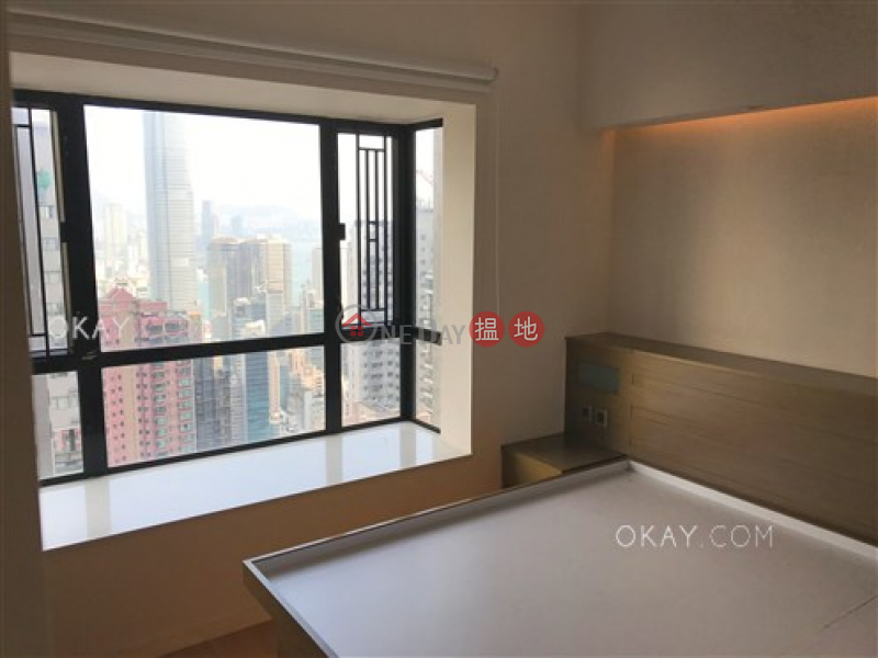 HK$ 34,000/ month | Vantage Park | Western District, Popular 3 bedroom in Mid-levels West | Rental