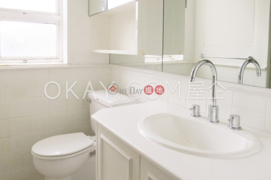 HK$ 150,000/ month Henredon Court, Southern District, Beautiful 3 bedroom with rooftop & parking | Rental