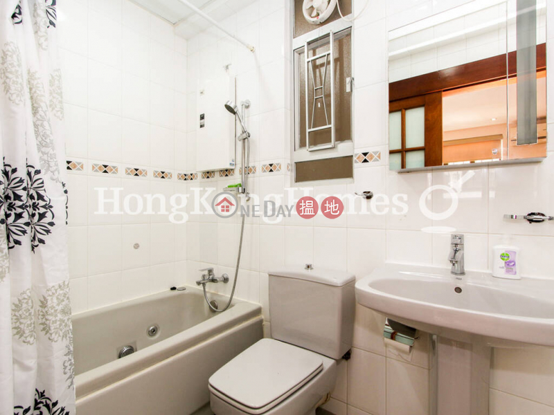 Property Search Hong Kong | OneDay | Residential | Rental Listings 3 Bedroom Family Unit for Rent at Botanic Terrace Block A