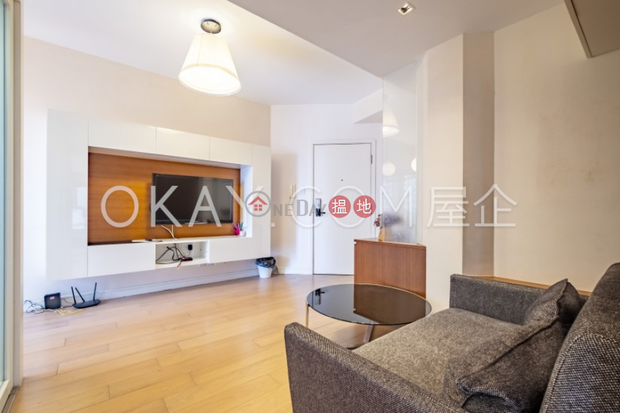 Unique 1 bedroom with balcony | Rental, The Icon 干德道38號The ICON Rental Listings | Western District (OKAY-R10079)
