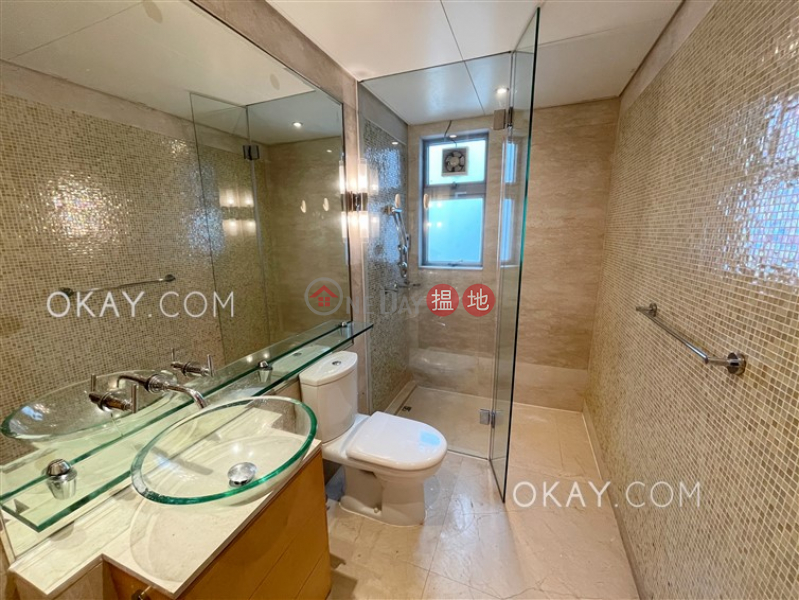 HK$ 68,000/ month, Phase 2 South Tower Residence Bel-Air Southern District | Beautiful 3 bedroom with sea views & balcony | Rental
