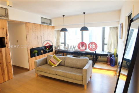 Charming 3 bedroom on high floor with balcony | Rental | Centre Point 尚賢居 _0