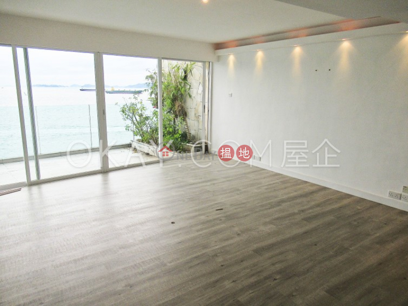 HK$ 68,000/ month, Phase 3 Villa Cecil Western District | Exquisite 3 bedroom with sea views, terrace | Rental