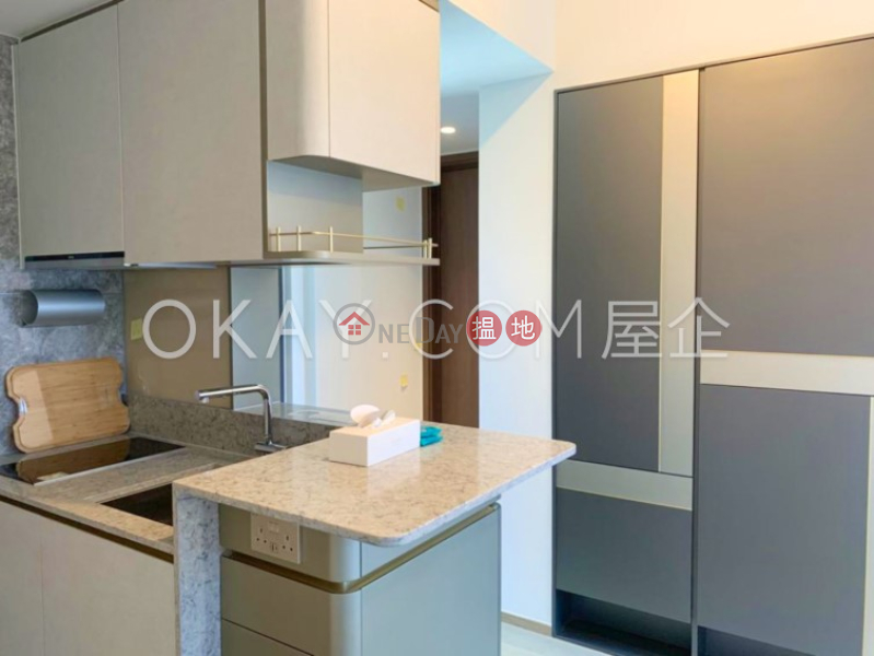 1房1廁,露台西邊街13-15號出租單位|西邊街13-15號(13-15 Western Street)出租樓盤 (OKAY-R383762)
