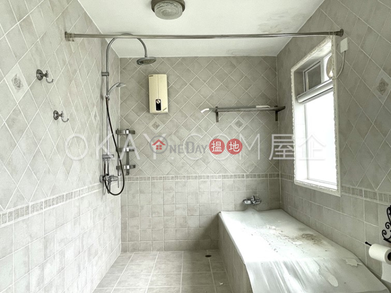 香港搵樓|租樓|二手盤|買樓| 搵地 | 住宅|出售樓盤|5房4廁,連車位,露台,獨立屋黃竹灣村屋出售單位