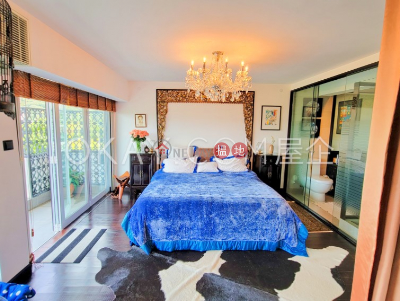 HK$ 19M | 48 Sheung Sze Wan Village | Sai Kung | Nicely kept house with sea views, balcony | For Sale