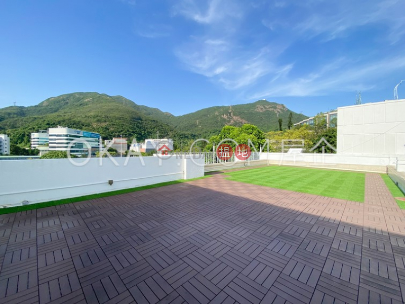 Property Search Hong Kong | OneDay | Residential | Rental Listings Gorgeous 3 bedroom on high floor with rooftop & balcony | Rental