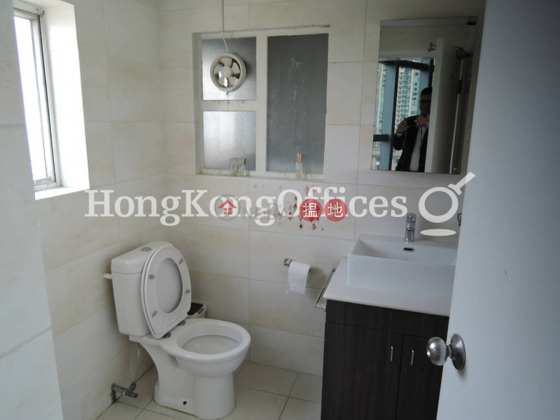 HK$ 81,994/ month | China Hong Kong Centre, Yau Tsim Mong | Office Unit for Rent at China Hong Kong Centre