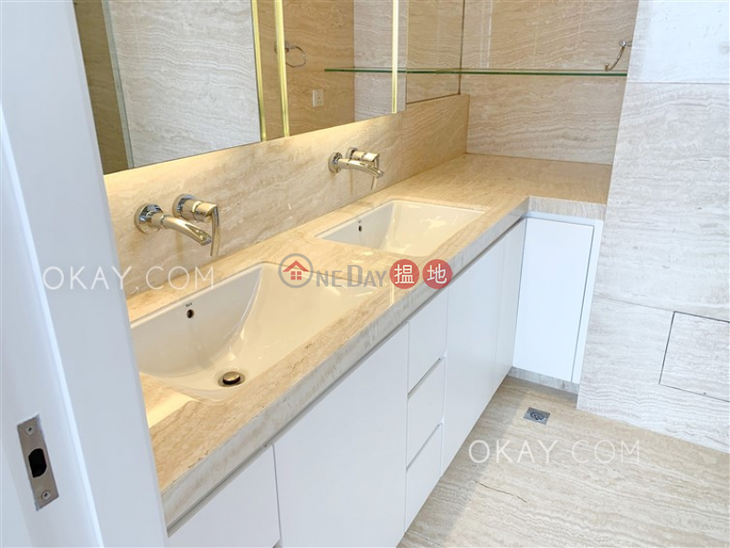 Efficient 3 bedroom with parking | Rental 31-33 Mount Kellett Road | Central District | Hong Kong, Rental | HK$ 110,000/ month