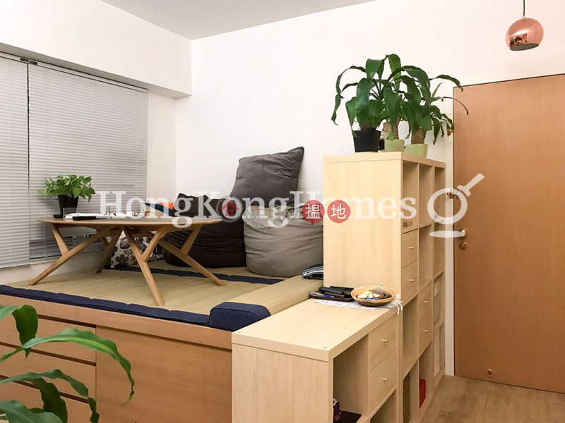 Property Search Hong Kong | OneDay | Residential | Sales Listings, Studio Unit at Floral Tower | For Sale